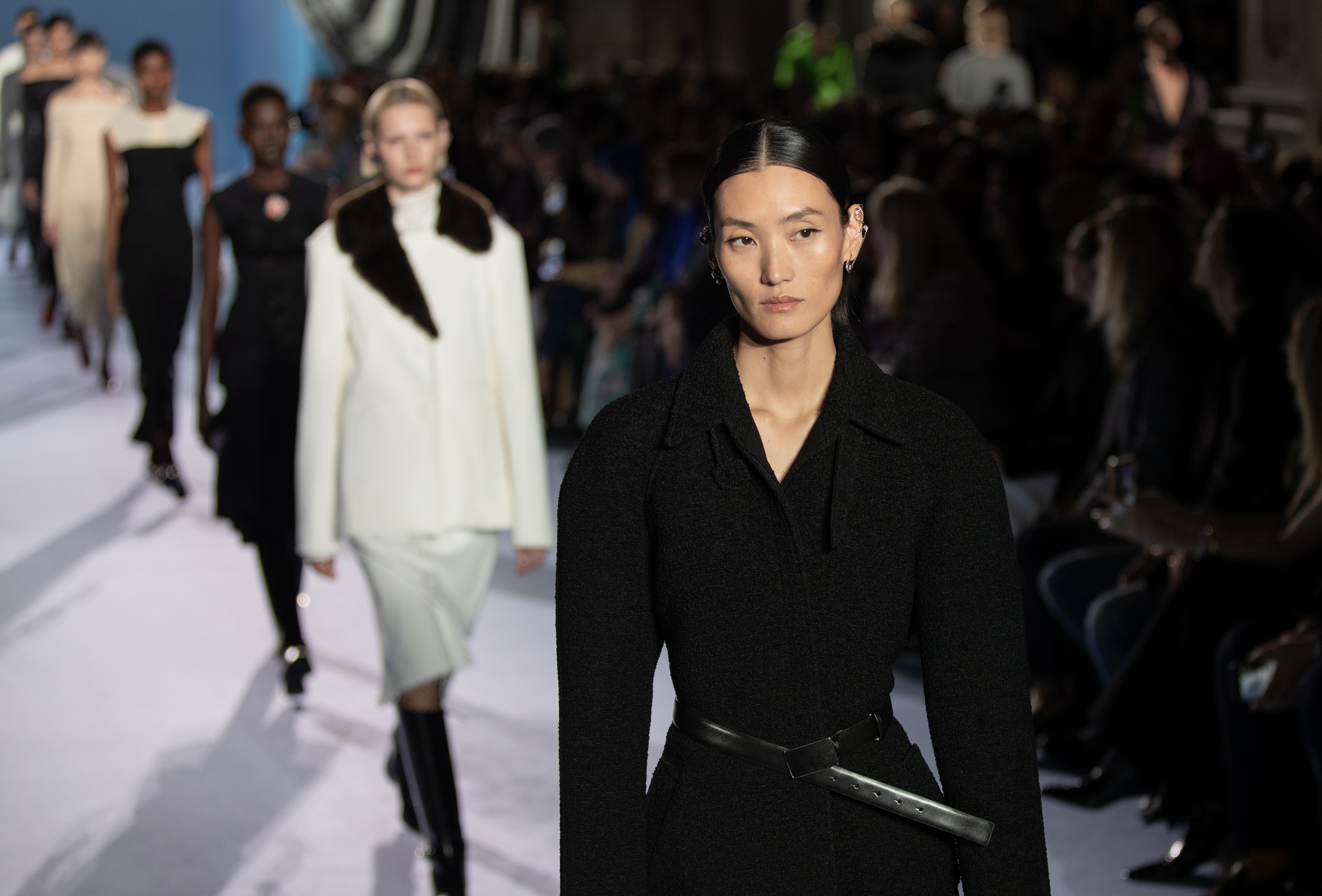 toryburch2023春季走秀,toryburch时装秀场