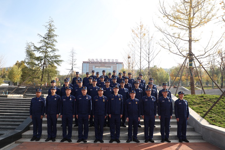 出彩河南人2022感动中原颁奖词,河南感动中原人物事迹