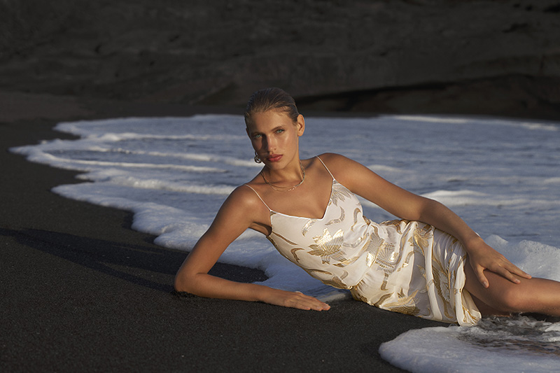 时装品牌集体亮相纽约时装周,品牌参展上海时装周