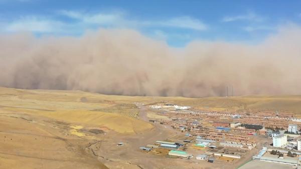 直播北方大范围沙尘来袭持续几天,一张图看北方大范围沙尘再度来袭