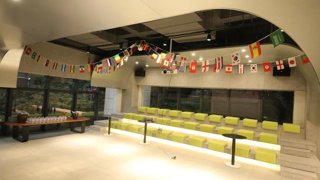 开一家不盈利的书店是为了什么,书店是如何盈利生存下去的