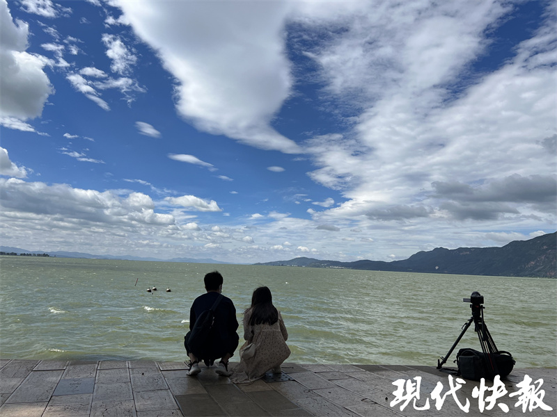 机票大跳水！南京飞成都节前1955元节后420元