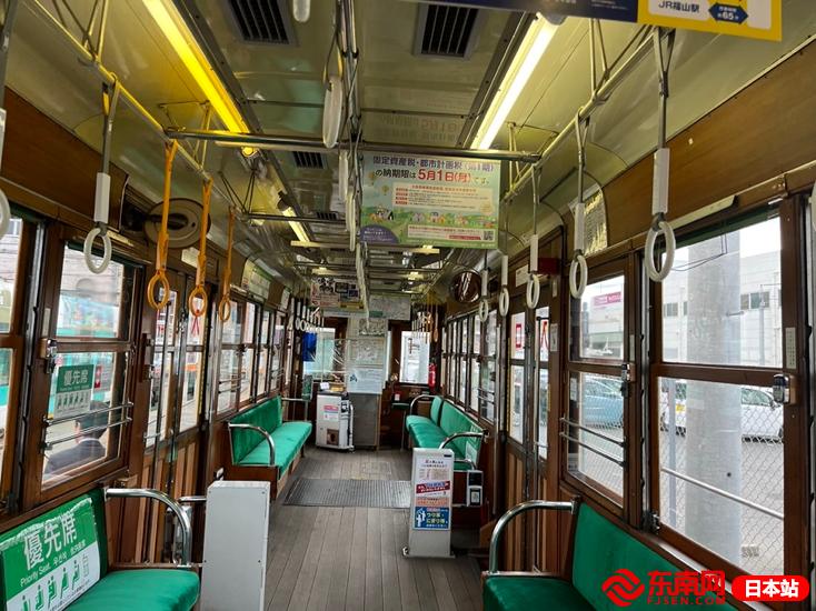 日本广岛的复兴精神：仍在行走的原爆电车与创造经典的曲木工厂