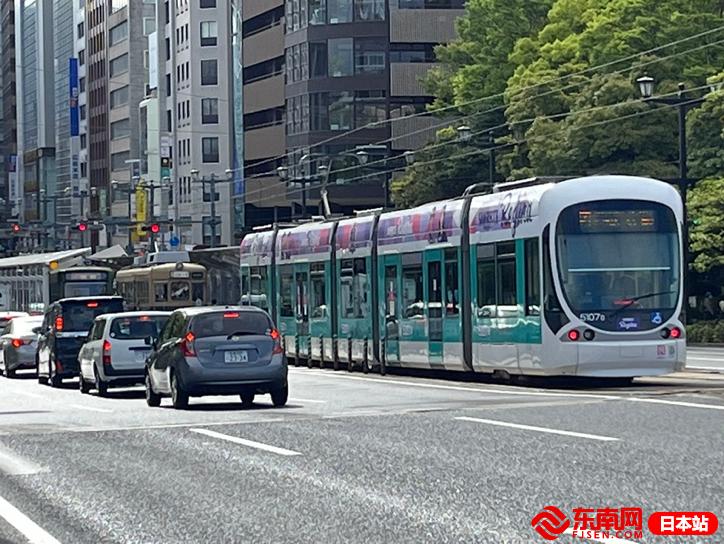 日本广岛的复兴精神：仍在行走的原爆电车与创造经典的曲木工厂