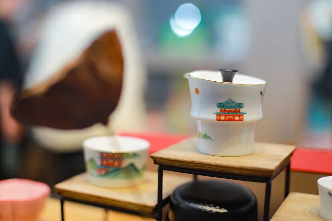 武汉黄鹤楼文创推荐,黄鹤楼文创产品现状分析