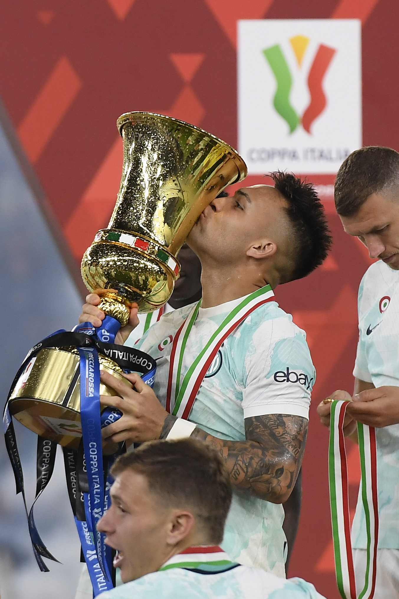 国际米兰夺得意大利超级杯,意大利欧洲杯冠军国际米兰