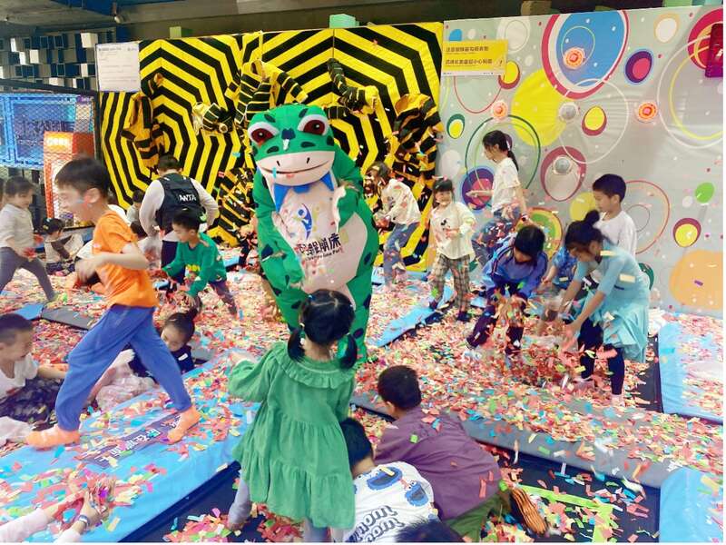 儿童户外亲子乐园,户外儿童乐园遛娃好去处