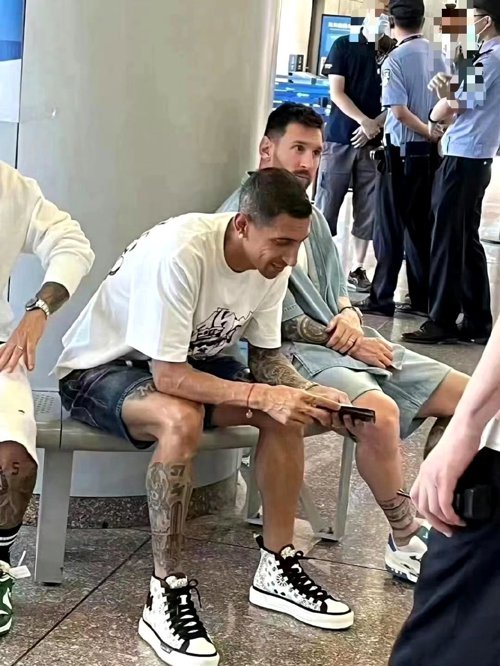 囧囧阿根廷,囧雪梅西