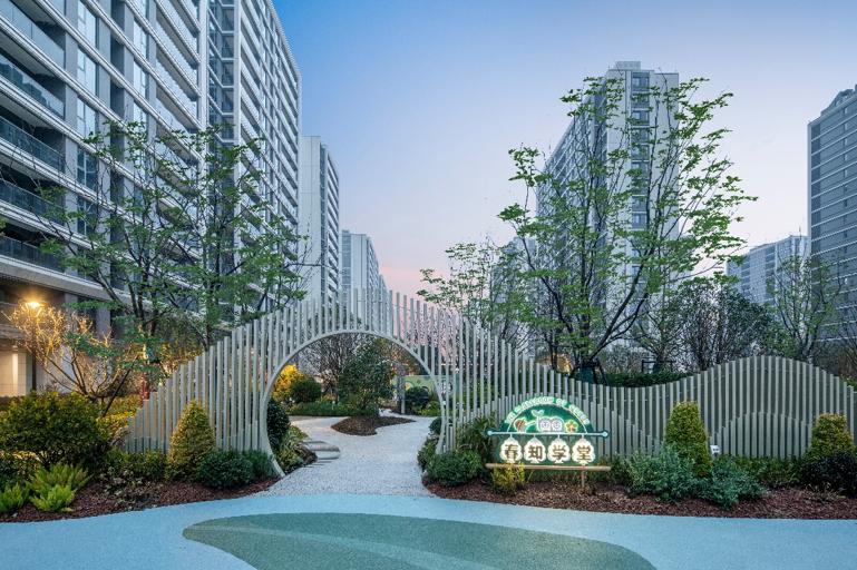 三组数据看绿城高质量发展