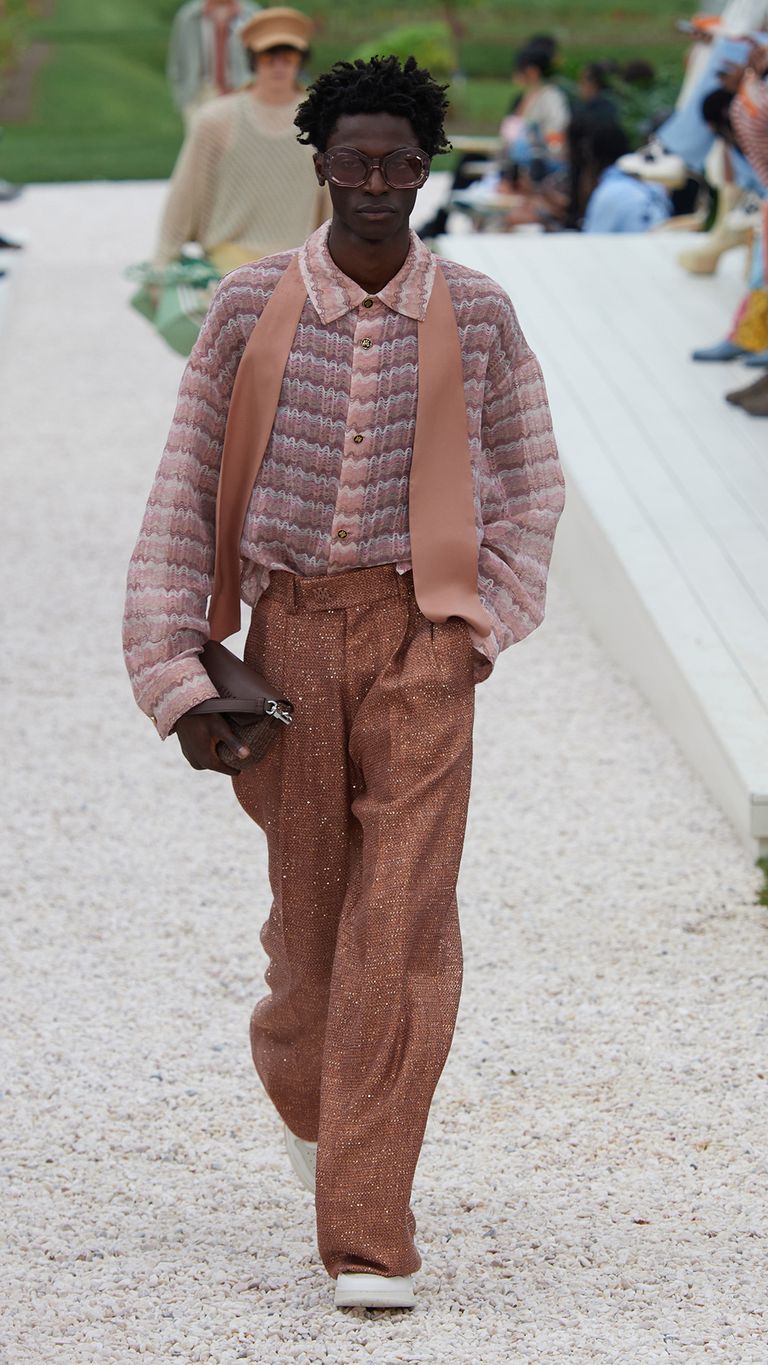 amiri男装官网旗舰店,amiri2023春夏男装服装分析