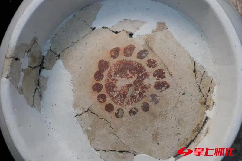 总编辑访谈|藏在高庙遗址里的中华文明源头——访高庙文化考古专家贺刚研究员