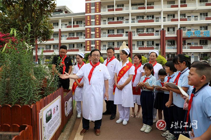 罗平县新的学校,罗平九龙中心学校