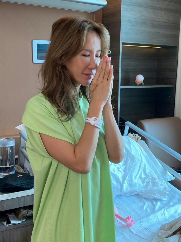 48岁歌手李玟作品,歌手李玟去世抑郁症你信吗