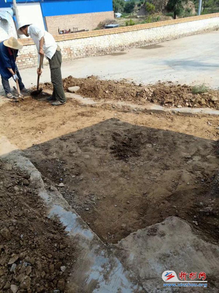 神池八角镇营头镇村：齐心为民办实事凝心聚力解民忧