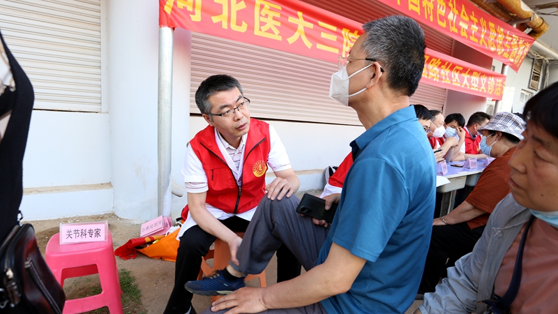 骨关节科医生郑晓佐,河北省三院骨关节科医生推荐