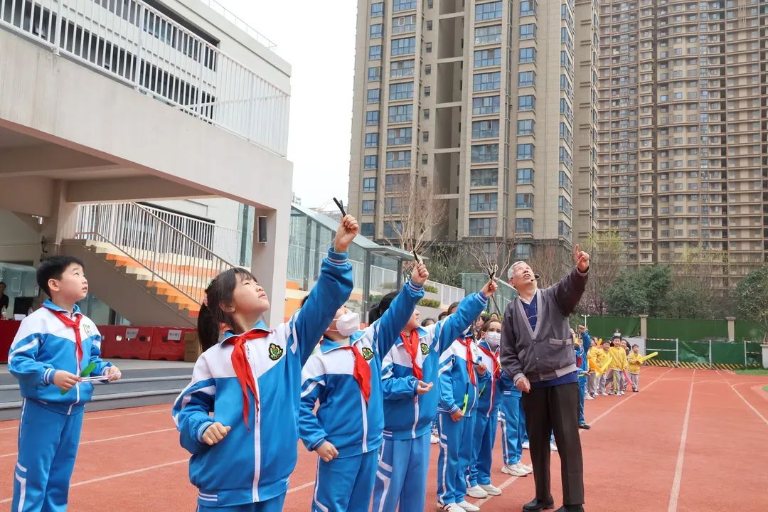 科技之春宣传月,小学科技之春宣传月