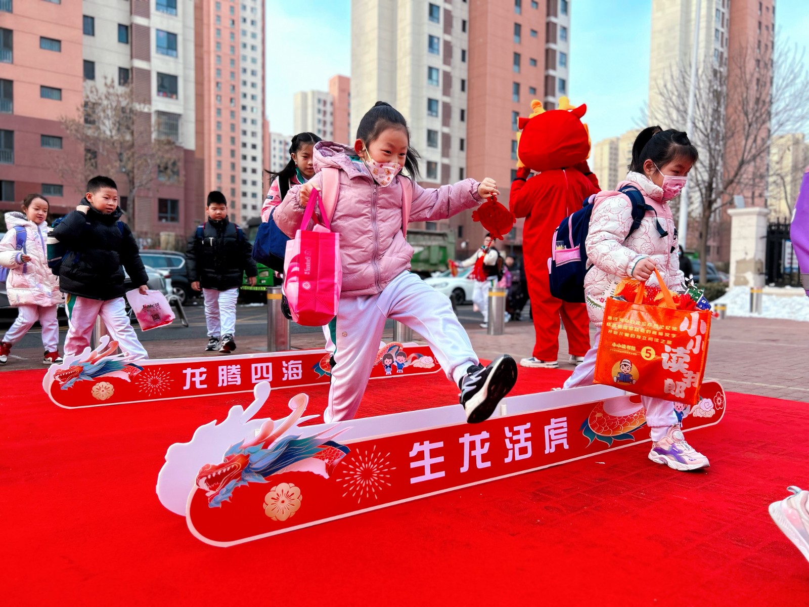 热辣滚烫开学仪式感,热辣滚烫开学第一课