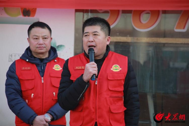 微光成炬光启未来,微光成炬暖人间