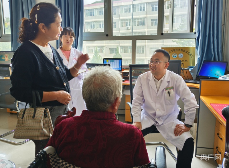 【甘快看】骨科医生安海兵：患者的赞誉是医生的最高荣誉