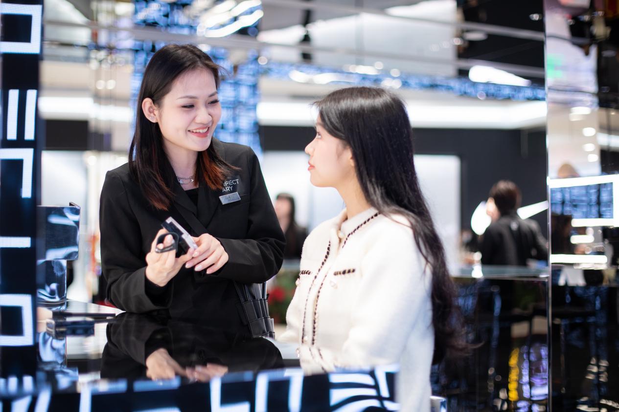 完美日记新品,完美日记一站式变美体验馆优惠